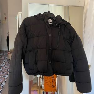 Black Urban Outfitters Cropped Puffer Jacket